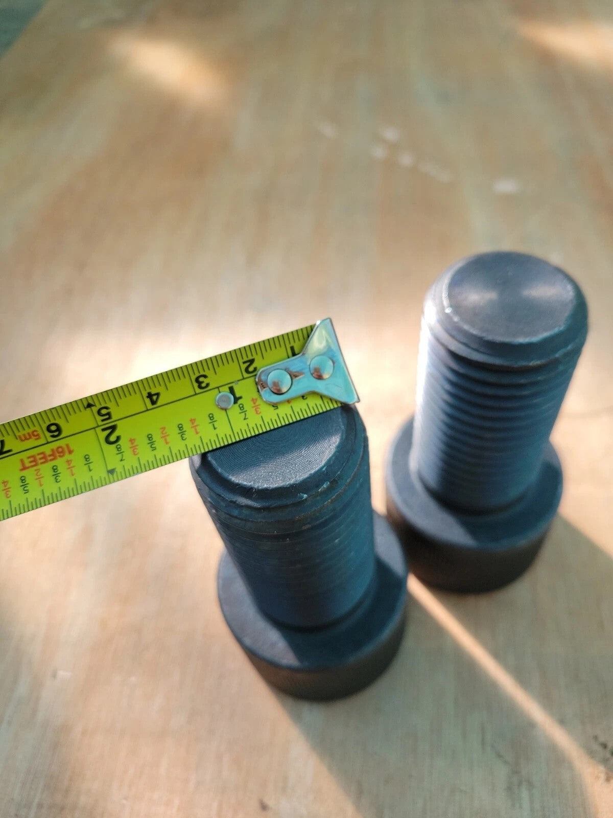 LOT OF 12 TUZ 1-12UNC X 3 SOCKET HEAD CAP SCREWS