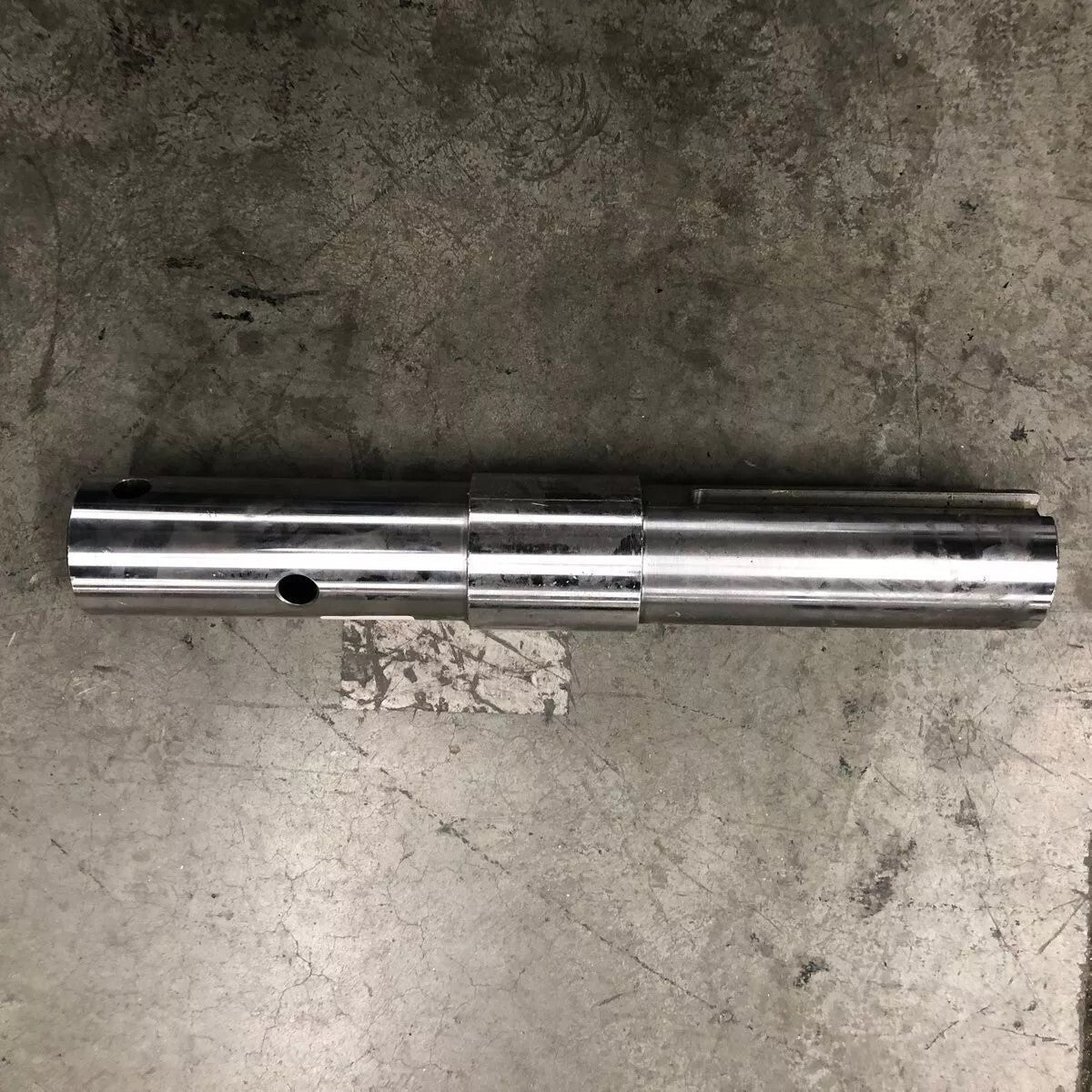 DODGE 356044 C6 X 3-716 DRIVE SHAFT