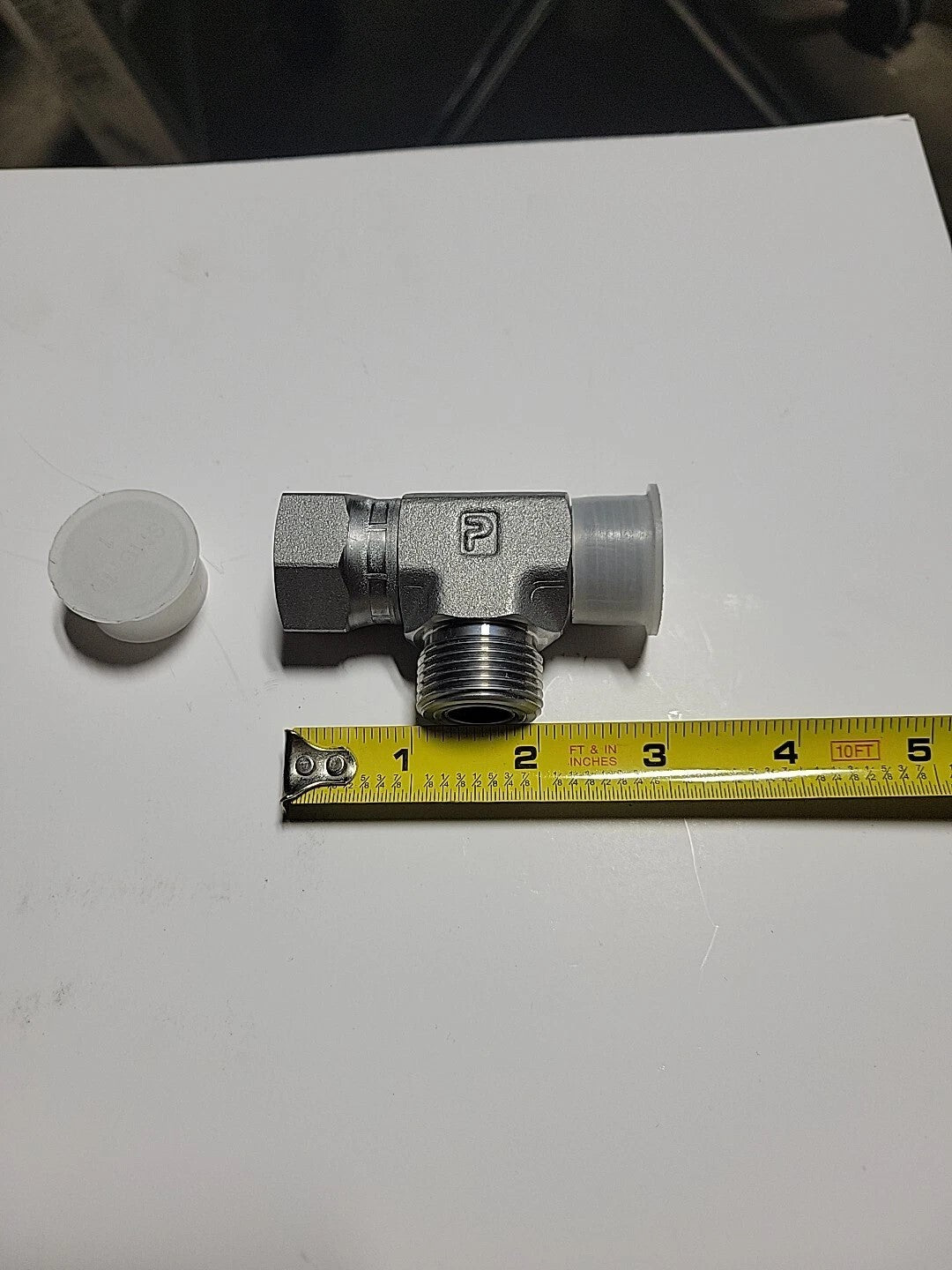 (5) Pack NEW Parker 8 R6LO-SS Swivel Nut Run Tee