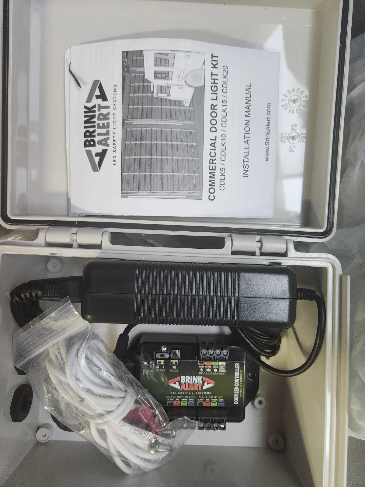 Brinks Alert LED Safety Light Systems CONTROL-CDLK With Extra Parts Included In