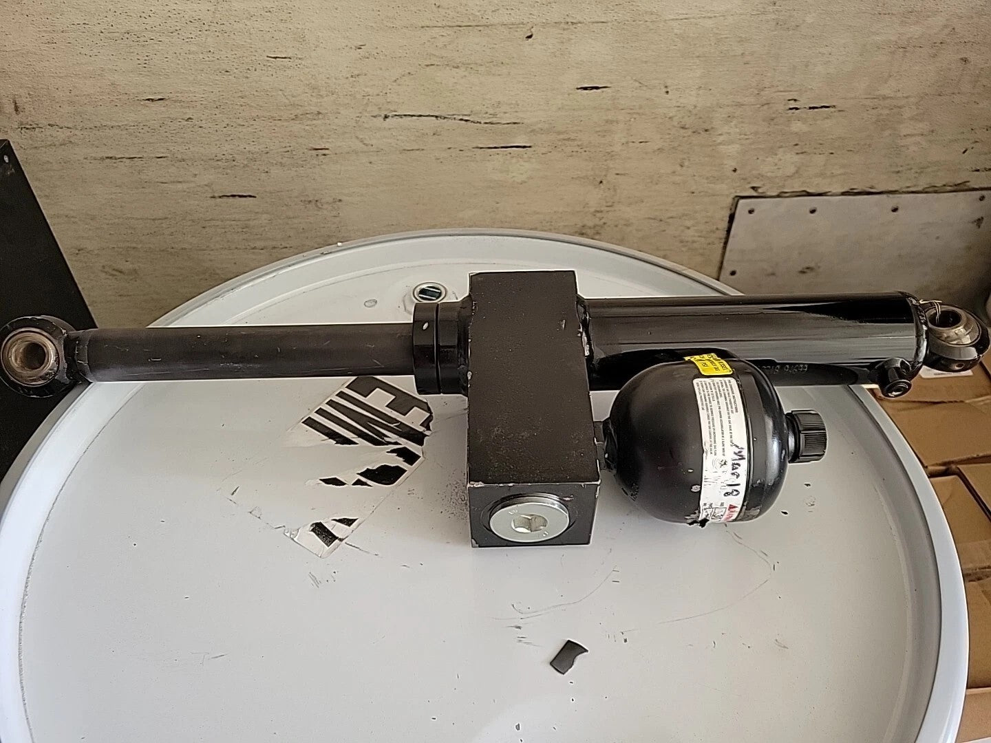 Col-Hyd 0218 94699 Hydraulic Cylinder Nitrogen