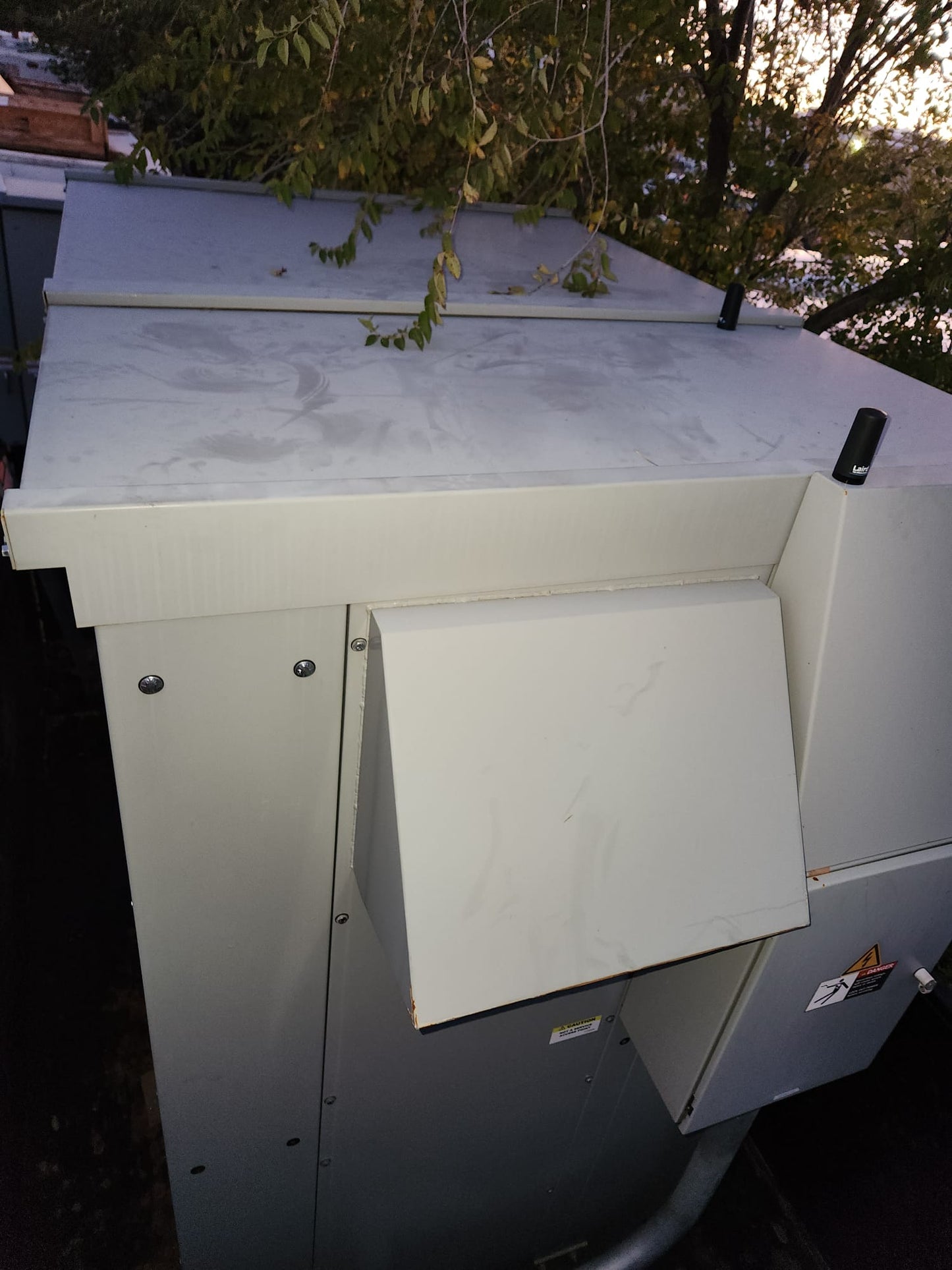 Eaton Electric Vehicle Supply Equipment (EVSE)
