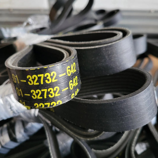 Serpentine Belt 01-32732-642 Fits FREIGHTLINER 8.9L 12.8L 14.8L